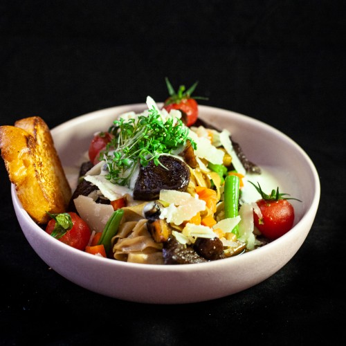 Ragout with tagliatelle image